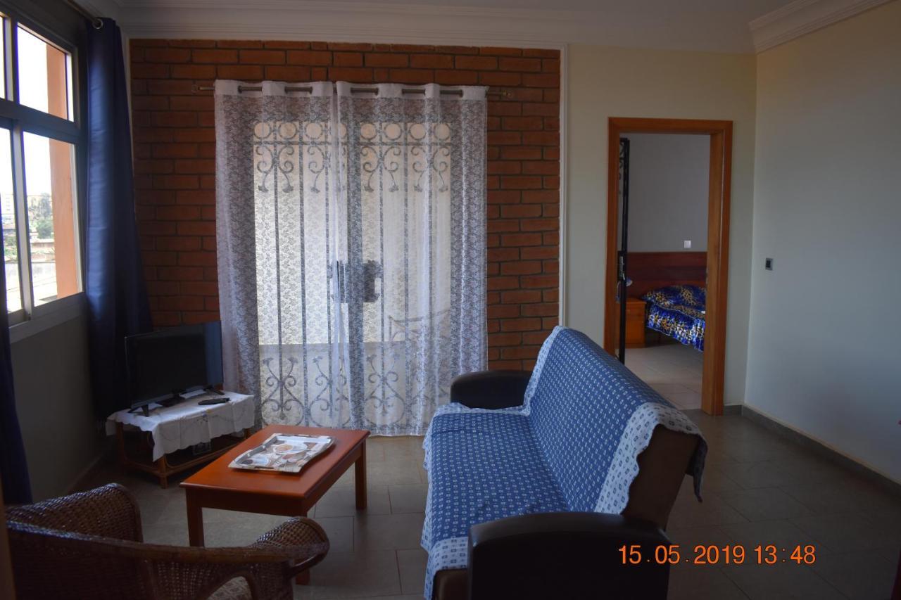 Residence Vicyma 2 P Tout Confort Bafoussam Centre ภายนอก รูปภาพ