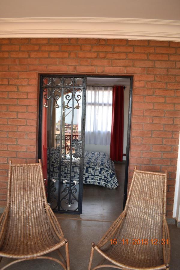 Residence Vicyma 2 P Tout Confort Bafoussam Centre ภายนอก รูปภาพ